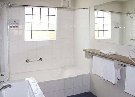 Leisure Inn Woolmers Inn - Lismore Accommodation 2