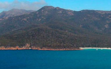 Beachfront Bicheno - Lismore Accommodation 4