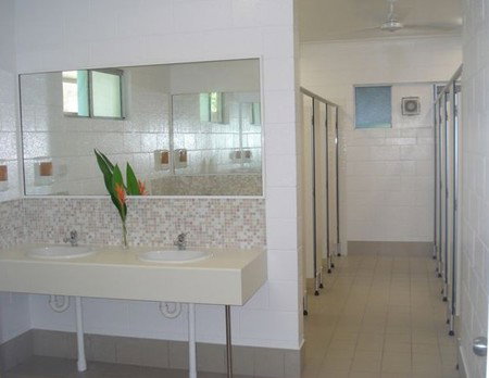 Absolute Backpackers Mission Beach - Lismore Accommodation 5