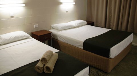 Mareeba Lodge Motel - Lismore Accommodation 4