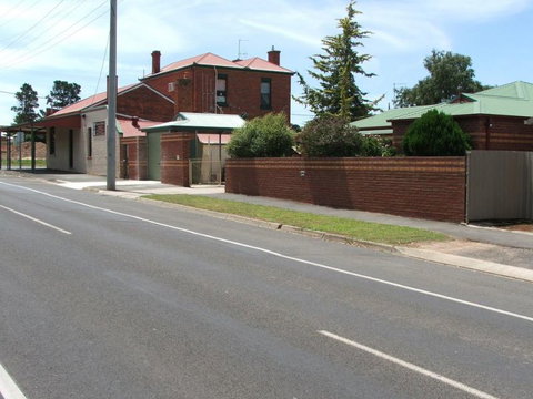 Bristol House Accommodation - Lismore Accommodation 1