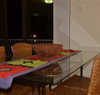 Mollymook Sunrise Holiday Apartment - Lismore Accommodation