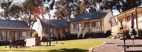 Avoca Cottages - Lismore Accommodation 5