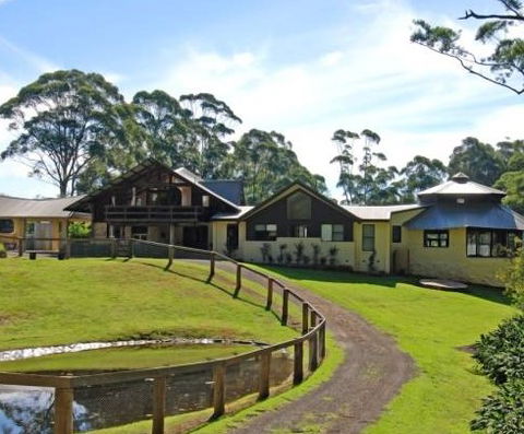 Indooroopilly - Lismore Accommodation 1