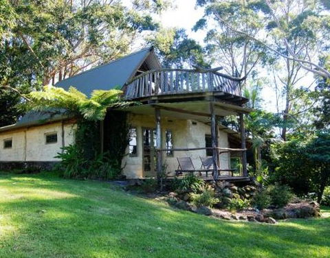 Indooroopilly - Lismore Accommodation 3