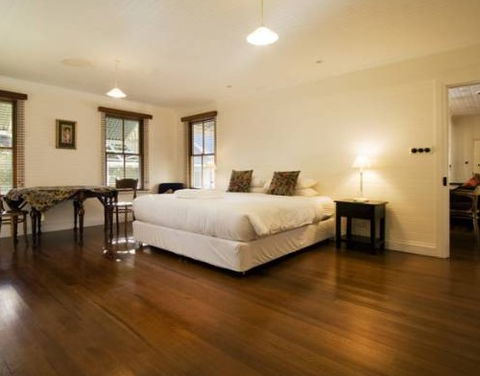 The Cottage - Berry - Lismore Accommodation 4