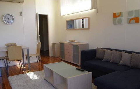 A Husky Sea-Esta - Lismore Accommodation 4