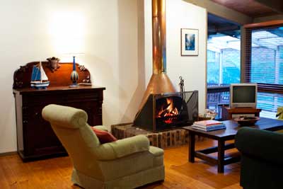 Lyrebird Dell - Lismore Accommodation 1