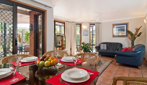 Calinda Sol Holiday Townhouse Byron Bay - Lismore Accommodation 2