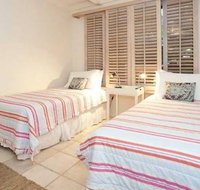 Belongil Summerhouse - Lismore Accommodation