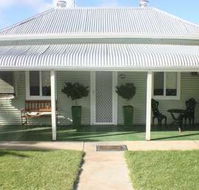Unique Outback Cottages - Hebbard Cottage - Lismore Accommodation
