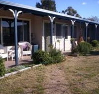 Snowy Vineyard Cottage - Lismore Accommodation
