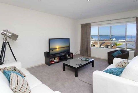Flagship - Alta Mira - Lismore Accommodation 1