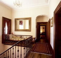 Mandelson's of Goulburn - Lismore Accommodation