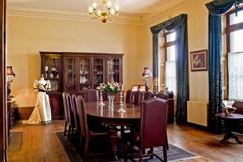Mandelson's Of Goulburn - Lismore Accommodation 4