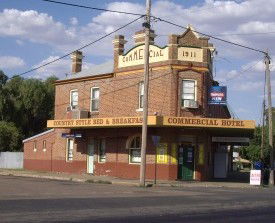 Commercial Hotel - Stock Pub - Lismore Accommodation 0