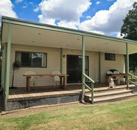 Talmalmo Cottage - Lismore Accommodation