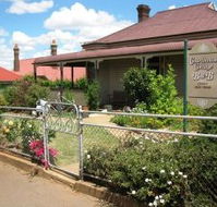 Courthouse Cottage B and B - Lismore Accommodation
