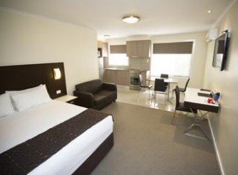 Mercure Wagga Wagga - Lismore Accommodation 2