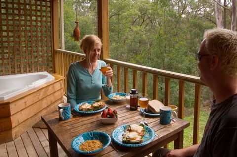 Bingle Tree Retreat - Lismore Accommodation 4
