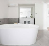 Central Coast Cottages at Toowoon Bay - Lismore Accommodation