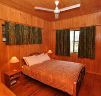 Henderson Park Farm Retreat - Lismore Accommodation