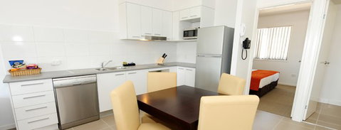 Gladstone Heights Executive Apartments - Lismore Accommodation 1