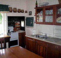 Dillons Cottage - Lismore Accommodation