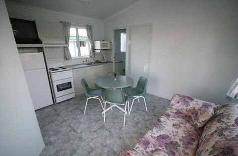Kahlers Oasis Caravan Park - Lismore Accommodation 5