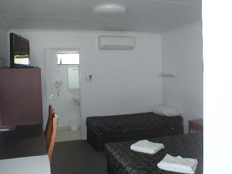 Winton Outback Motel - Lismore Accommodation 5