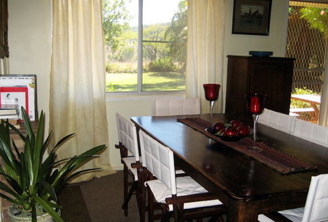 Flag Springs Bush Retreat - Lismore Accommodation 1