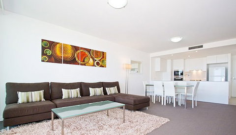 Kirra Surf Apartments - Lismore Accommodation 0