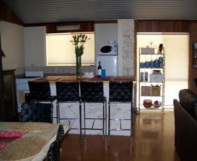 Boranup Cottage - Lismore Accommodation 0