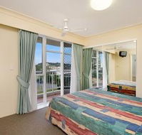 Beachcomber International Resort - Lismore Accommodation
