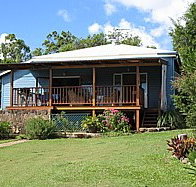 Blue House Family Accommodation - Lismore Accommodation