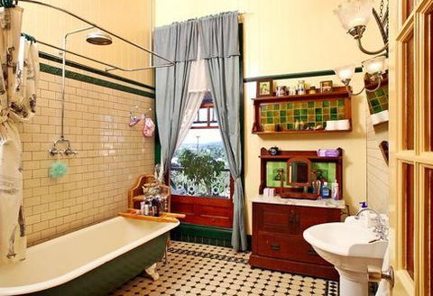 Franklin Villa - Lismore Accommodation 5