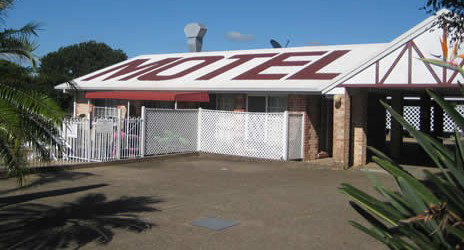 Beenleigh Village Motel - Lismore Accommodation 0