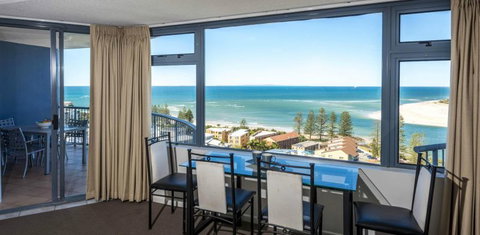 Centrepoint Holiday Apartments Caloundra - Lismore Accommodation 0