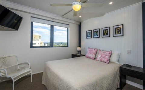 Centrepoint Holiday Apartments Caloundra - Lismore Accommodation 2