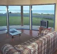 Horizons Beachfront Apartment - Lismore Accommodation