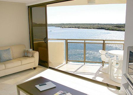 Trafalgar Towers - Lismore Accommodation 2