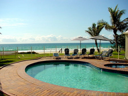 Crystal Beach Resort - Lismore Accommodation 1