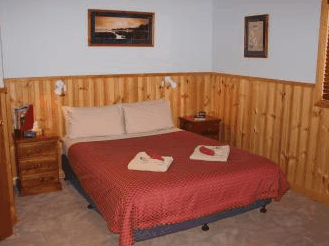 Derwent Bridge Chalets - Lismore Accommodation 4