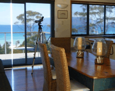 Spring Beach Holiday Villas - Lismore Accommodation 0