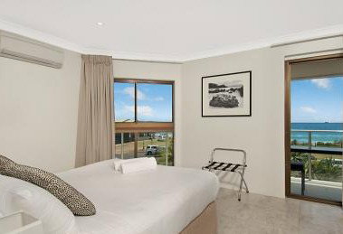 Bayview Beachfront Apartments - Lismore Accommodation 1