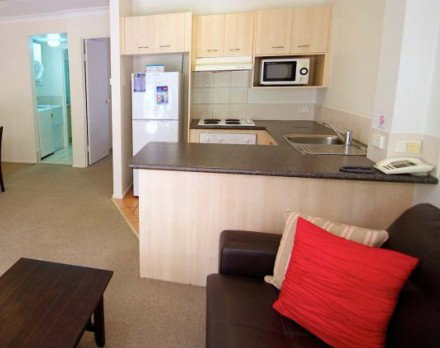 Island Beach Resort - Lismore Accommodation 1
