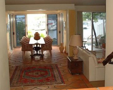 Sanctuary Cove Villas - Lismore Accommodation 0