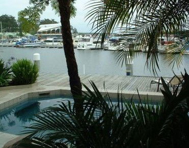 Sanctuary Cove Villas - Lismore Accommodation 2