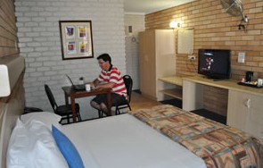 Castle Motor Lodge - Lismore Accommodation 1