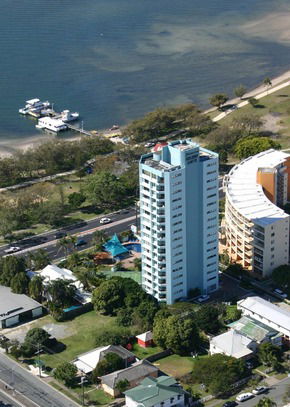 Palmerston Tower - Lismore Accommodation 0